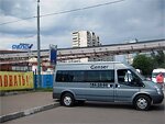 Бесплатный автобус Genser в пункт аренды автомобилей АрендаАвто-гсь на ул.Добролюбова